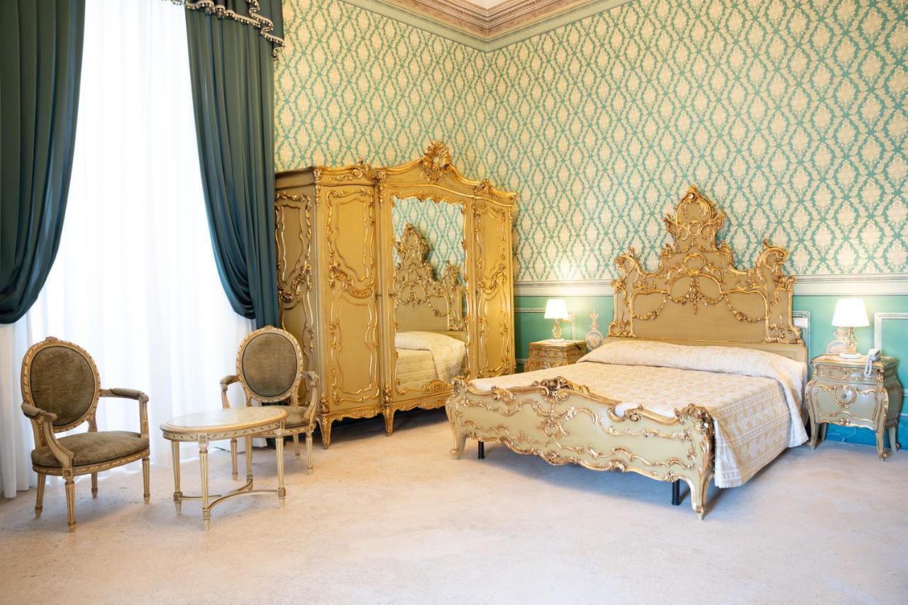Готель Il Cavaliere Al Borgo Antico Копертіно Екстер'єр фото