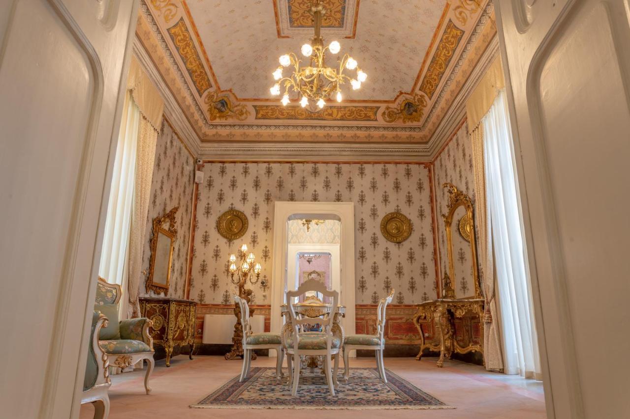 Готель Il Cavaliere Al Borgo Antico Копертіно Екстер'єр фото