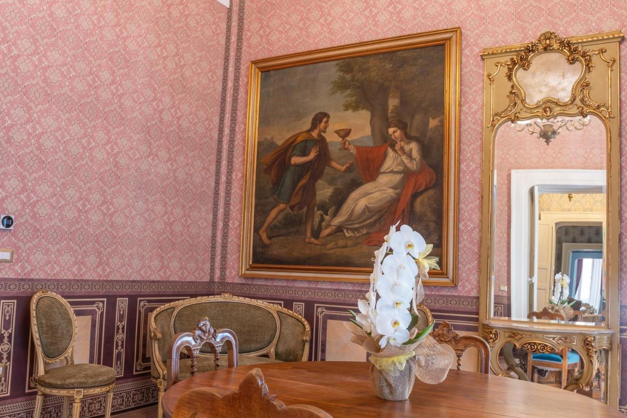 Готель Il Cavaliere Al Borgo Antico Копертіно Екстер'єр фото