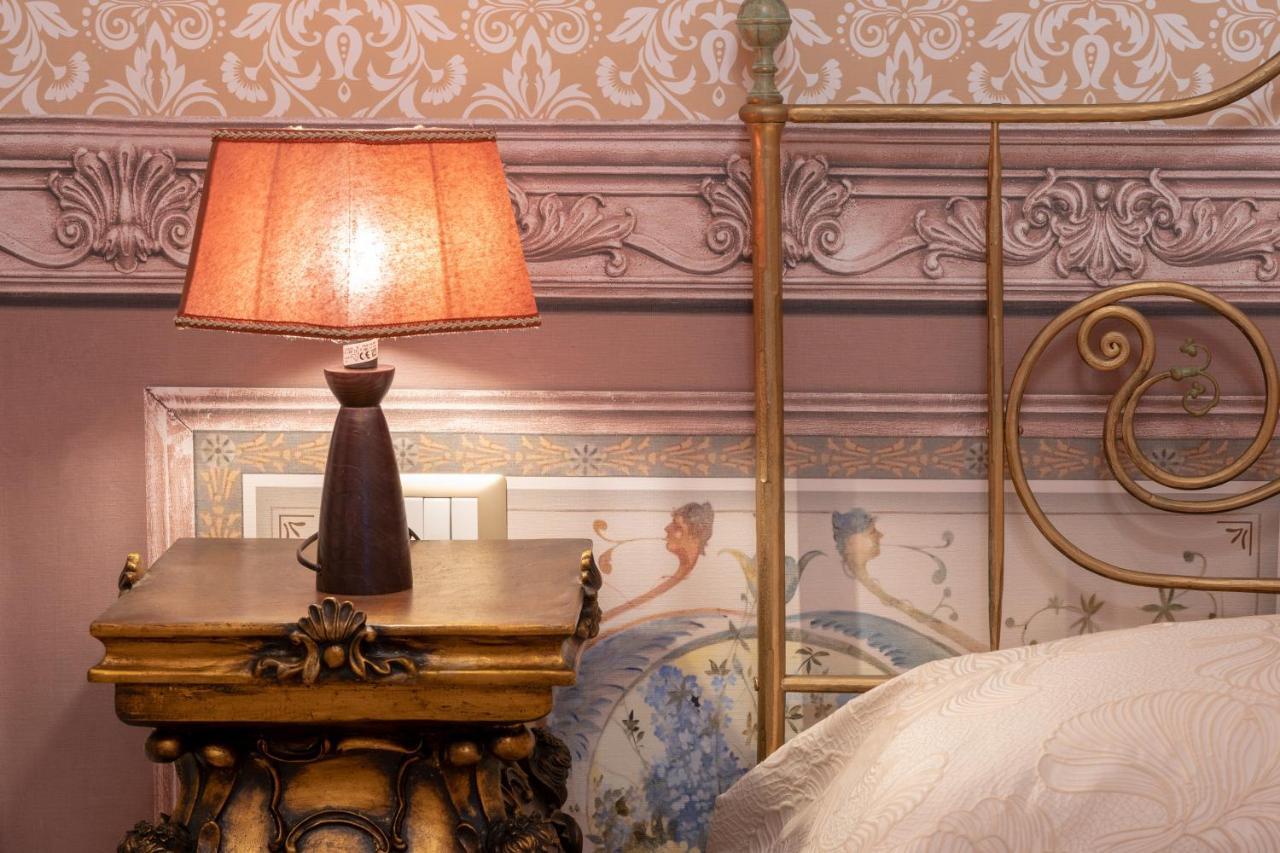 Готель Il Cavaliere Al Borgo Antico Копертіно Екстер'єр фото