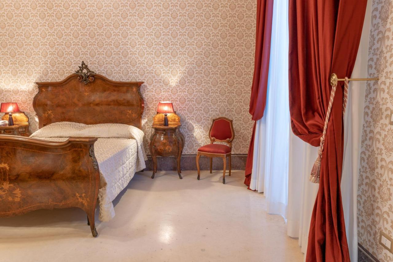 Готель Il Cavaliere Al Borgo Antico Копертіно Екстер'єр фото
